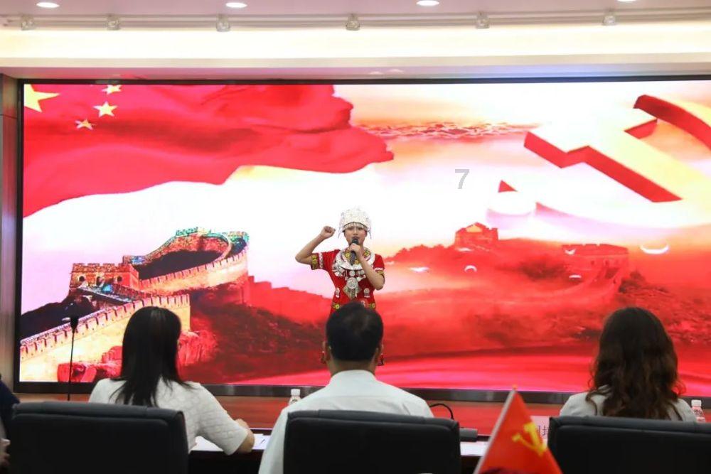 穿今年最时髦的裤子，根本不需花一分钱？游戏画面